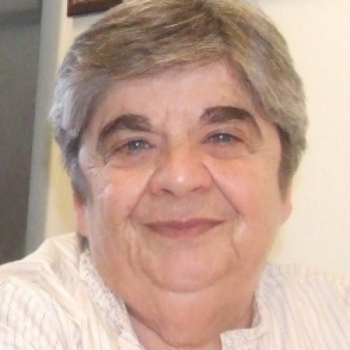 Helena Gil  