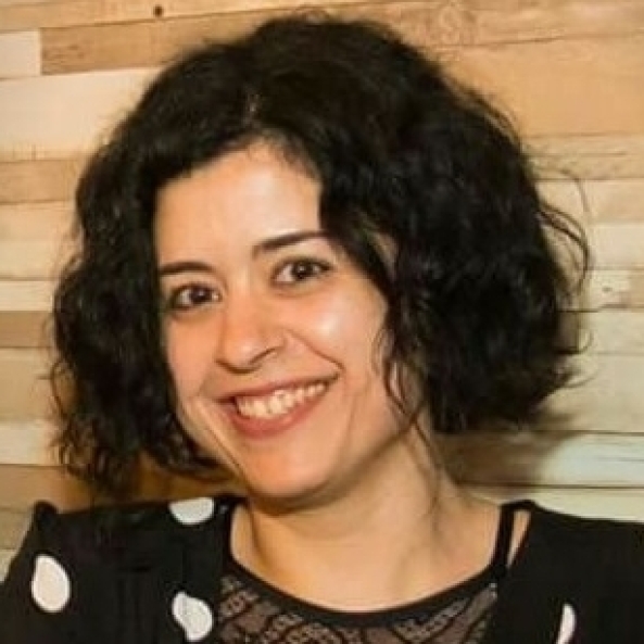 Cláudia Costa